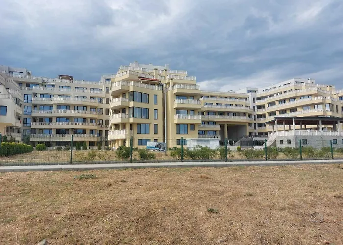 Апартаменти Sarafovo